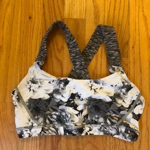 Aerie cross back sports bra
